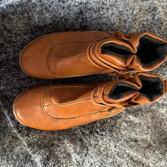 Nice ladies’ short boots! - Picture 4 of 4